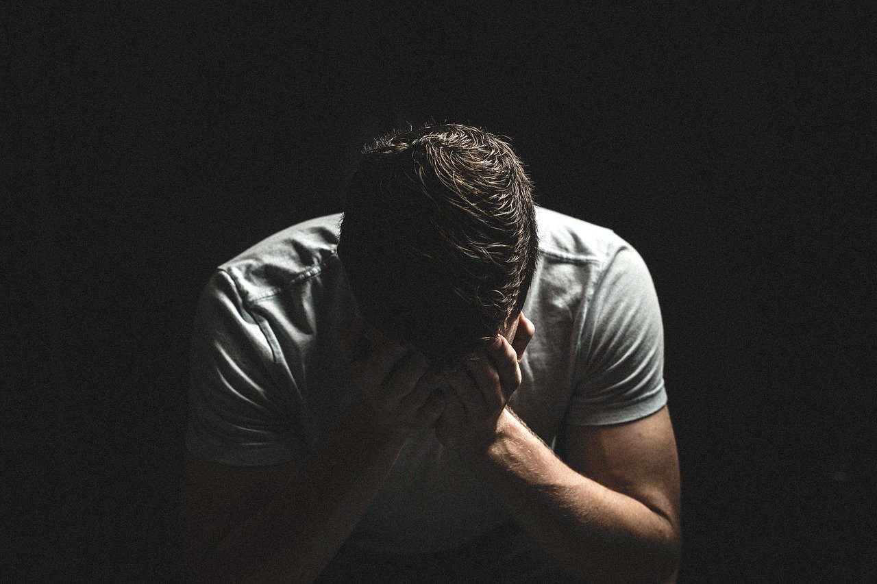 投資へ失敗して人生終了!?200万失ったアラサー男のその後