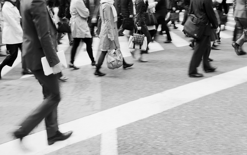 日本に情弱が多いってホント?搾取される大人になってはいけない